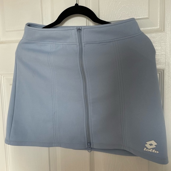 Mini zipped blue skirt - Picture 2 of 3